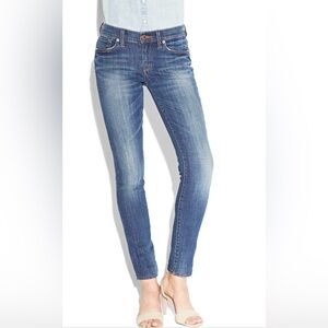 LUCKY BRAND Charlie Skinny Mid Rise Medium Blue Wash Fading Whiskering Size 30